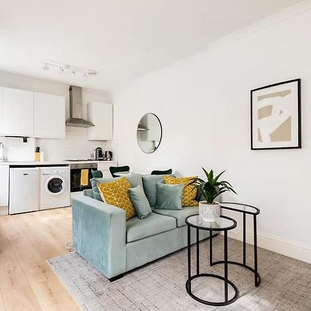 Stylish One Bedroom Apartment In Greater Londres Exterior foto