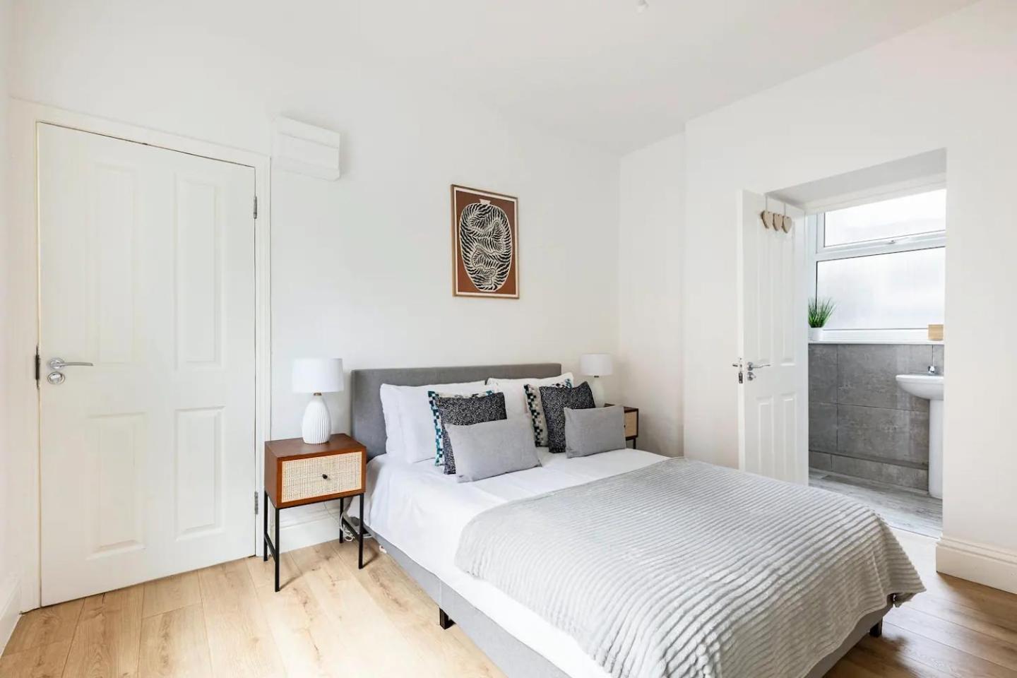 Stylish One Bedroom Apartment In Greater Londres Exterior foto